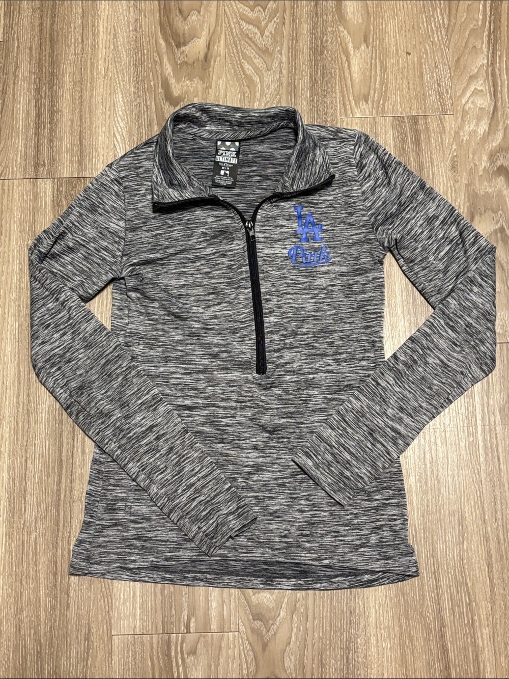 Victoria’s Secret Pink w 5th & Ocean Half Zip LA Dodgers Pullover Size XS
